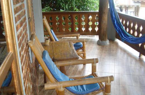 Bukit Lawang House | Eriono guest house Bukit lawang