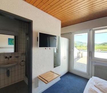 Forst-Langenbuhl Hotel | Erlebnisland Grizzlybär
