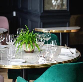 Chorey-les-Beaune Hotel | Ermitage De Corton - Teritoria