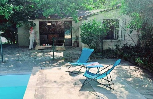 Saint-Avertin Ski Chalet | Ermitage Poolside