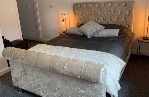 Kidderminster House | Ernest Cottage