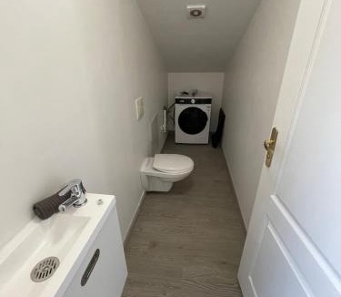 Bourg-les-Valence Apartment | Ernest's Gîte