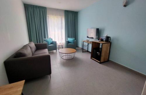 Kampung Temiang Resort | ēRYA by SURIA Hot Spring Bentong