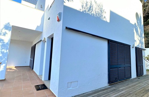 Almadraba-Canyelles Ski Chalet | 160-Beautiful house with sea view and small pool for relax