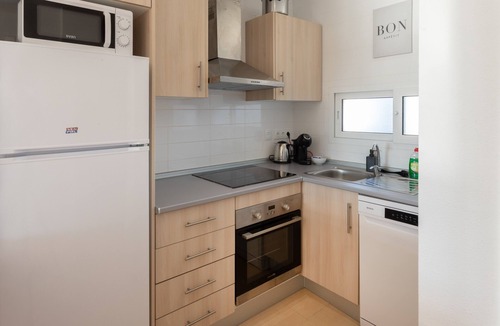 Alhama de Murcia Apartment | Apartment 'Luxury with Stunning Views' with Mountain View, Pool, Terrace & Garden