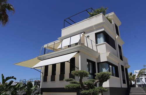 Playa Flamenca Villa | modern luxury villa with individual saltwater pool.