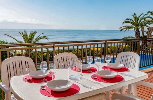 Sant Andreu de Llavaneres Apartment | 90 m² Apartment ∙ 3 bedrooms ∙ 6 guests