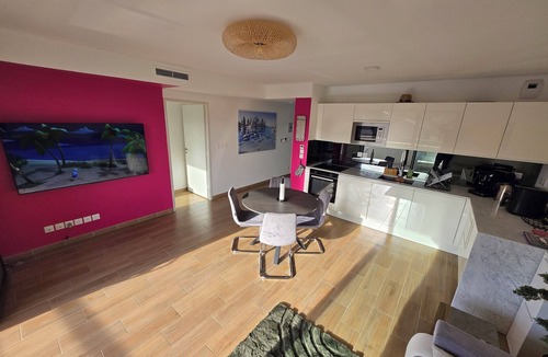 Vielle-Chapelle Apartment | Escale Cozy: Between Sea and Mountain Mobility Lease