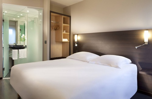 Bouguenais Hotel | Escale Oceania Nantes Aéroport