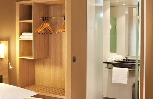 La Madeleine Hotel | Escale Oceania Orleans