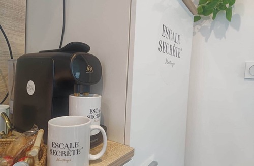 Montargis Apartment | Escale Secrète Montargis