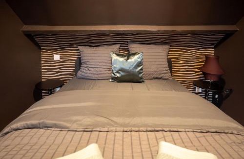 Saint-Quentin Apartment | Escale Tropical Chic - Hypercentre St-Quentin