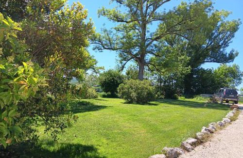 Montalzat Bed & Breakfast | Escale Zen en Quercy