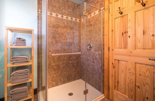 Saint-Cyrille-de-Lessard House | Escapade au chalet - Moment présent