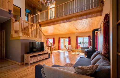 Saint-Cyrille-de-Lessard House | Escapade au chalet - Moment présent