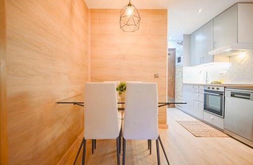Aixirivall Apartment | Escapada Natural con Parking, Vistas y Jardín