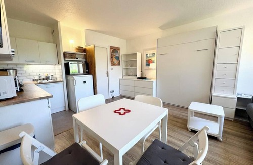 Carnac Apartment | Escapade à Carnac – Piscine & à 2 pas de la mer