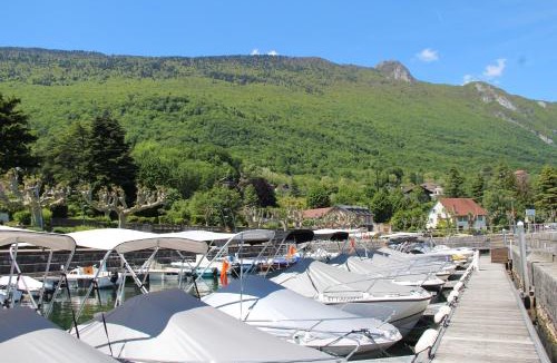 Le Bourget-du-Lac Apartment | Escapade au bord du lac du Bourget