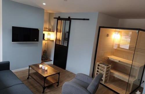 Aboen House | Escapade bien-être avec Sauna et Balnéo - ChezBross' La Parenthèse