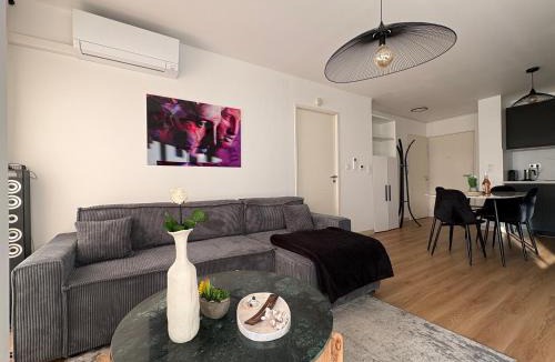 Saint-Martin Apartment | ESCAPADE - Climatisé, Terrasse, Wifi Top ProsConciergerie