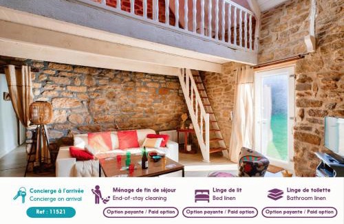 Saint-Guenole House | Escapade dans une belle longere a Penmarch