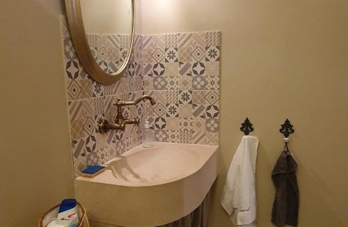 Souilly Apartment | Escapade de charme près de Verdun : cocon pour 2 personnes avec cuisine équipée et balades à proximité - FR-1-585-85