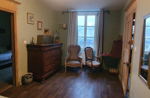 Souilly Apartment | Escapade de charme près de Verdun : cocon pour 2 personnes avec cuisine équipée et balades à proximité - FR-1-585-85