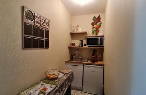 Souilly Apartment | Escapade de charme près de Verdun : cocon pour 2 personnes avec cuisine équipée et balades à proximité - FR-1-585-85