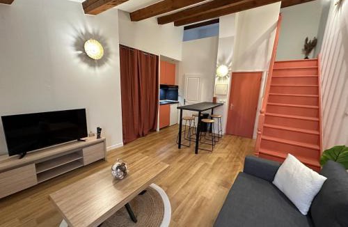Manosque Apartment | Escapade Provençale à Manosque - Centre Historique