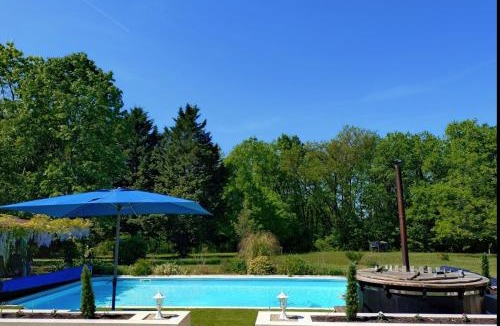 Loubezs-Bernac Apartment | Escapades Romantiques Uniques amour amour amour