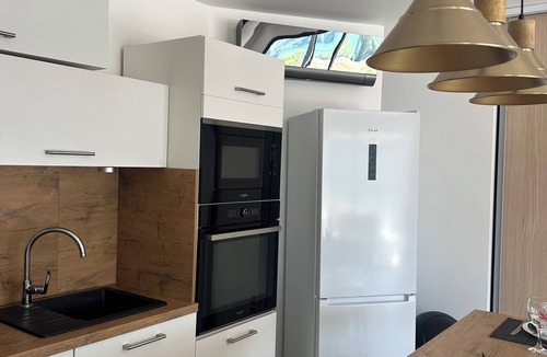 Saint-Vallier Apartment | Escape along the Rhône