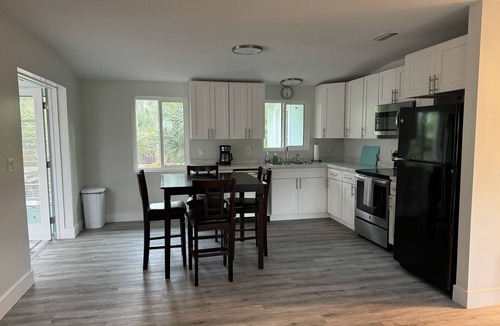 Laurel House | Escape and Retreat