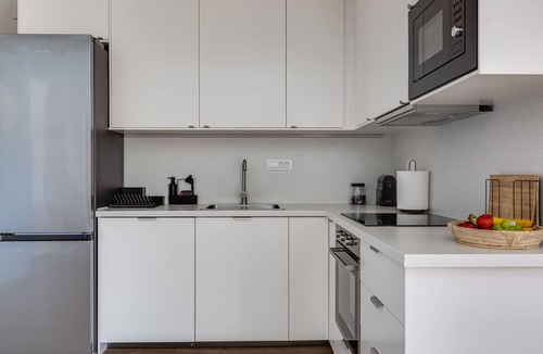 Garjak House | Escape on lake by Interhome