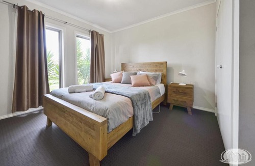 Portland House | Escape on Wannon