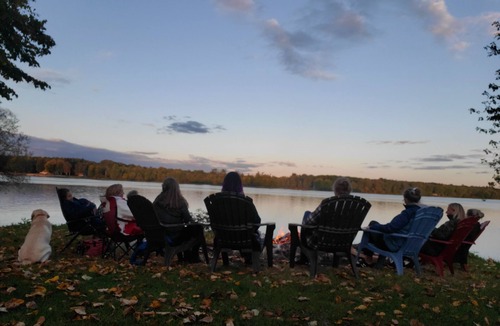 Westmeath Cottage | Escape the city to this quiet home along the beautiful Ottawa River