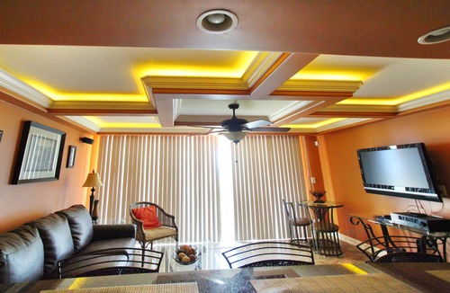 Deerfield Beach Condo | ESCAPE the cold.Gorgeous OCEANFRONT Getaway