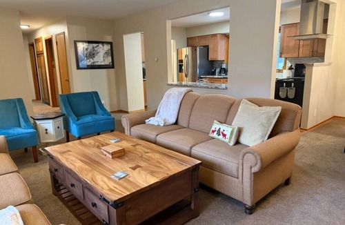 Idaho Springs House | Escape the heat of the summer 3-bedroom house near Idaho Springs.