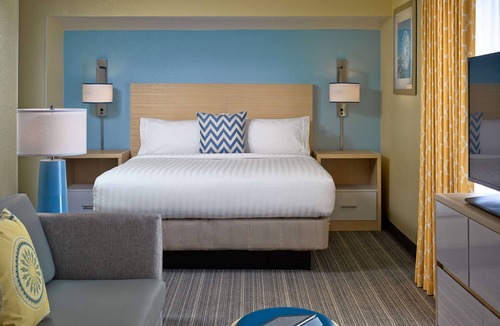 Westlake Hotel | Escape the Hustle and Bustle! Kitchen, Free Parking, Seasonal Pool