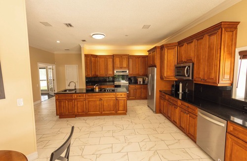 Fairvilla House | Escape to 58 Acres of Luxury — Serene Horse Estate in Orlando!