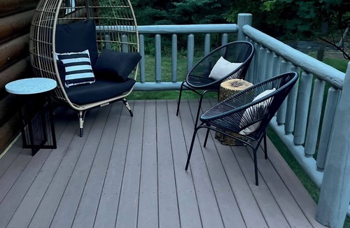 Markville Cabin | Escape to a Beautiful 4-Bedroom 2-Bath Waterfront Log Home in Danbury, Wisconsin