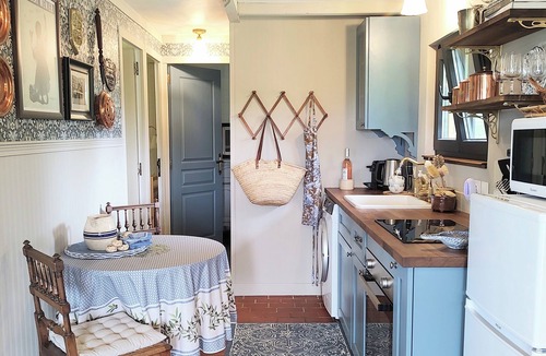 Bellefontaine Cottage | Escape to a Timeless Norman Retreat