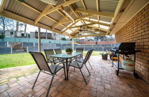 Nairne House | Escape to Adelaide Hills