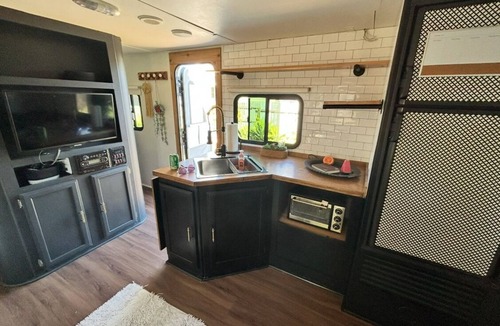 Valley Center Cabin | Escape to Happy Trails Ranch
