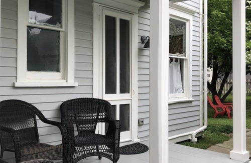 Oakdale House | Escape to Hudson NY!