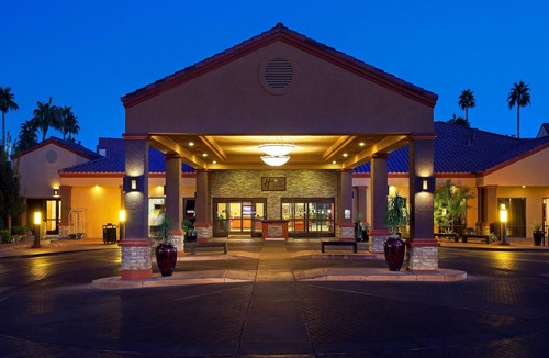 Las Vegas Condo | Escape to Luxury at Desert Club Resort - Your Ultimate Desert Oasis Awaits