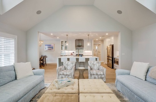 New Seabury House | Escape to our beautiful vacation rental in New Seabury, where luxury and comfort