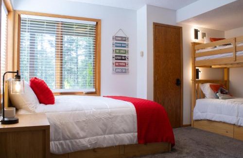 Lutsen House | Escape to “Shared Summit” on Minnesota’s North Shore