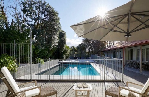 Whakamarama Apartment | Escape to the charming Morning Tide Studio