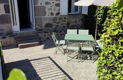 Giou-de-Mamou House | Escape to the heart of the Cantal: Your Maison de Caractère awaits you!