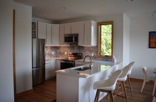 The Woods of Longleaf House | Escape to The HighView.